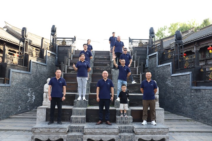 團(tuán)隊(duì)風(fēng)采